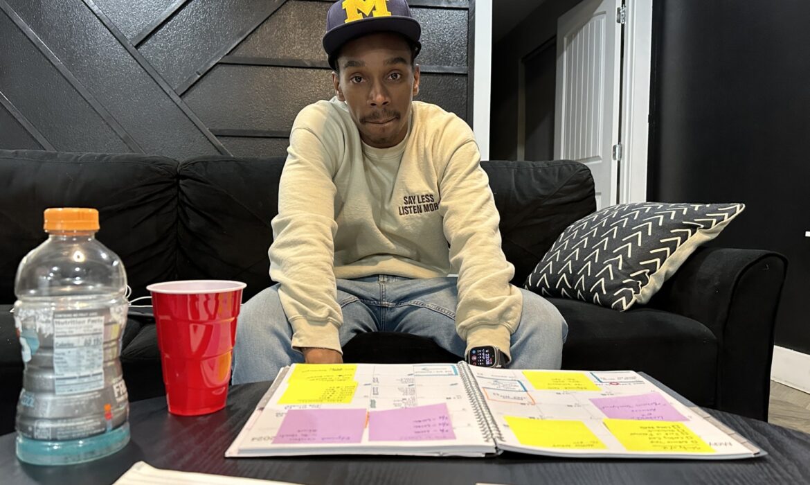 Here’s Why Actors Would Love Gregory’s Couch Reads!